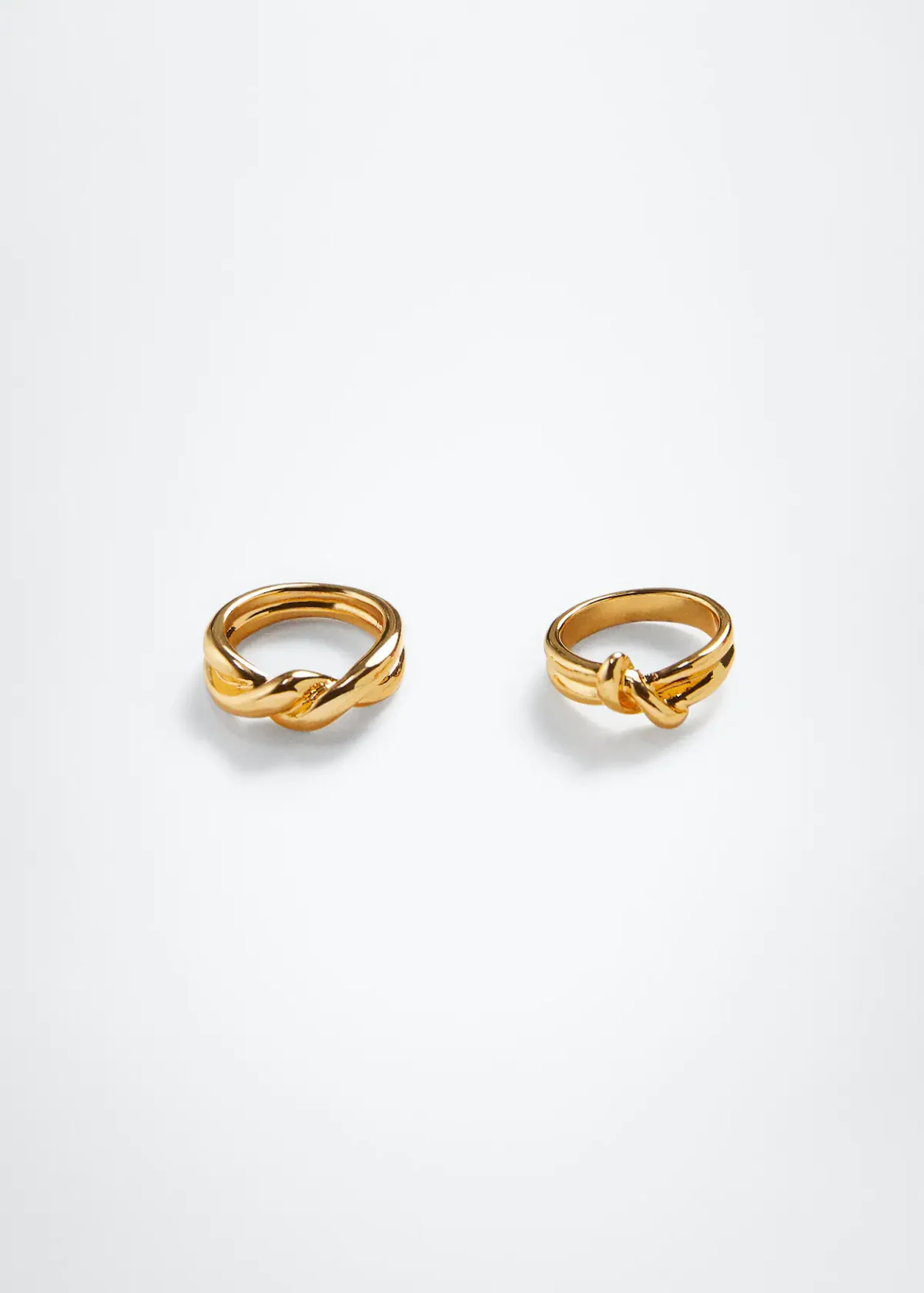 Embossed hoop earrings - Image 5